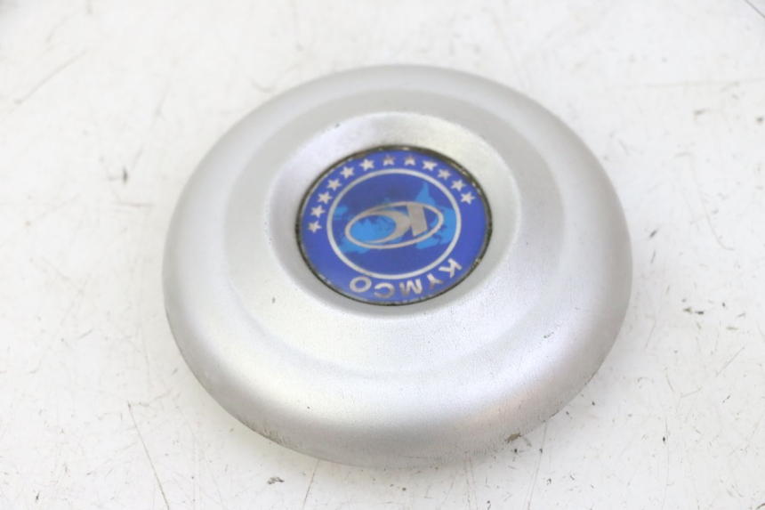 photo de TAPA MANILLAR KYMCO GRAND DINK 125 (2002 - 2007) - Detalle de la pieza