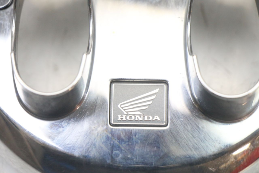 photo de TAPA MANILLAR HONDA PCX (JF57/JF64) 125 (2014 - 2018) - Detalle de la pieza