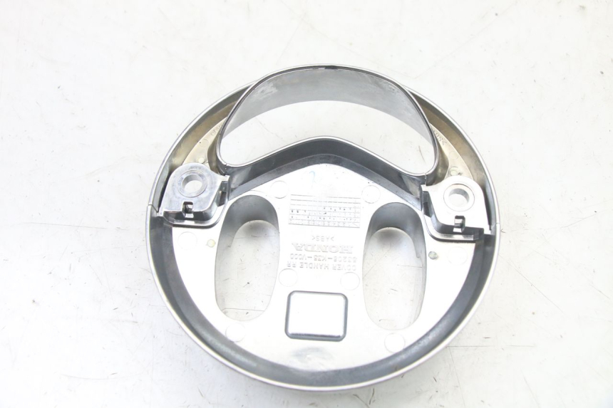 photo de TAPA MANILLAR HONDA PCX (JF57/JF64) 125 (2014 - 2018) - Primer plano técnico