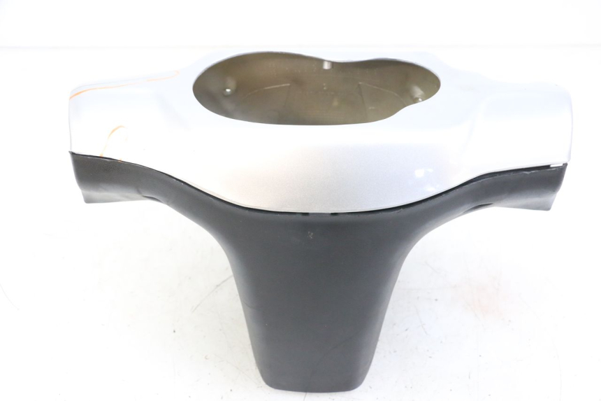 photo de TAPA MANILLAR KEEWAY HURRICANE 50 (2006 - 2019) - Detalles de los puntos de fijación