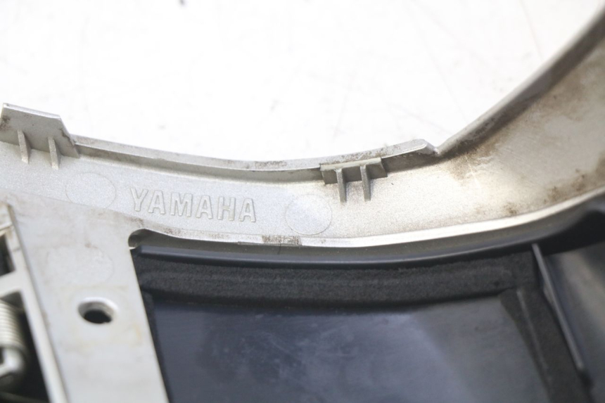 photo de CUBIERTA DEL MANILLAR YAMAHA HW XENTER 125 (2011 - 2017) - Detalle de la pieza