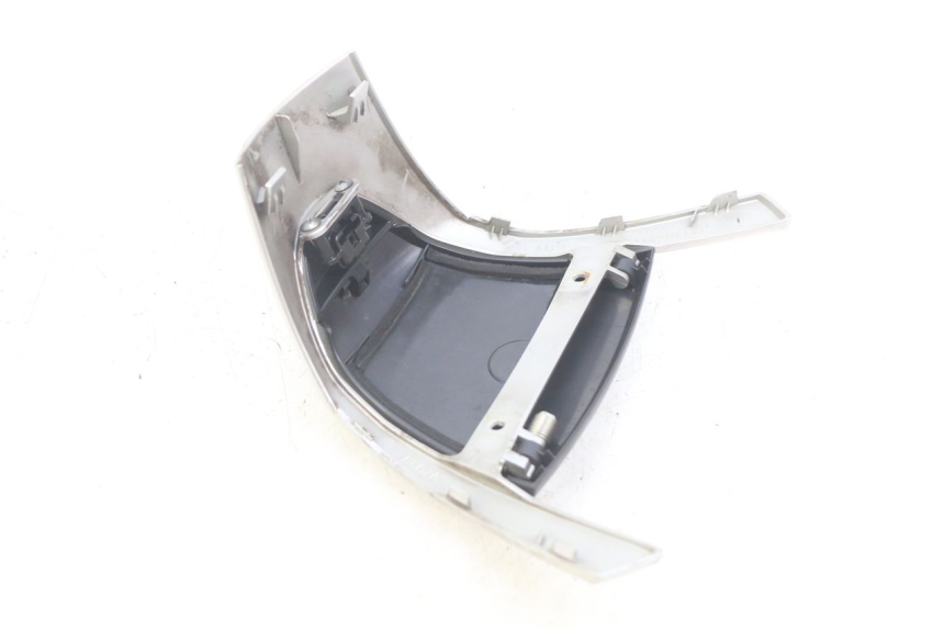 photo de CUBIERTA DEL MANILLAR YAMAHA HW XENTER 125 (2011 - 2017) - Zoom estado de uso