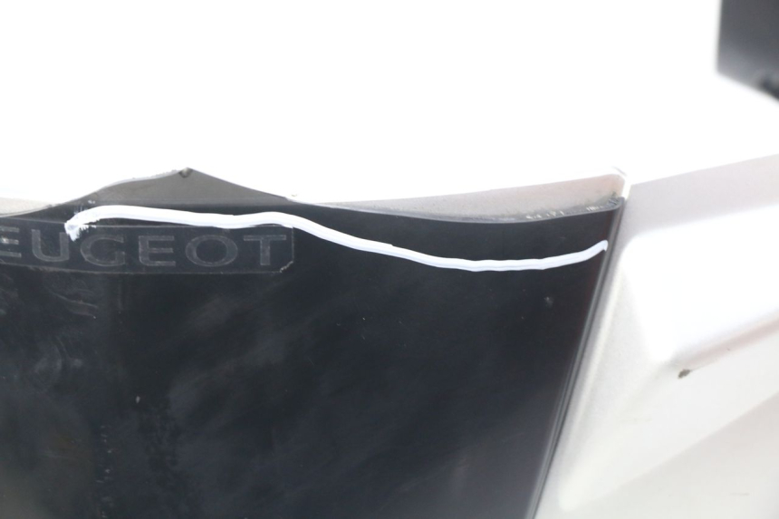 photo de CUBIERTA DEL MANILLAR PEUGEOT KISBEE 2T 50 (2010 - 2017) - Marcados y referencias originales
