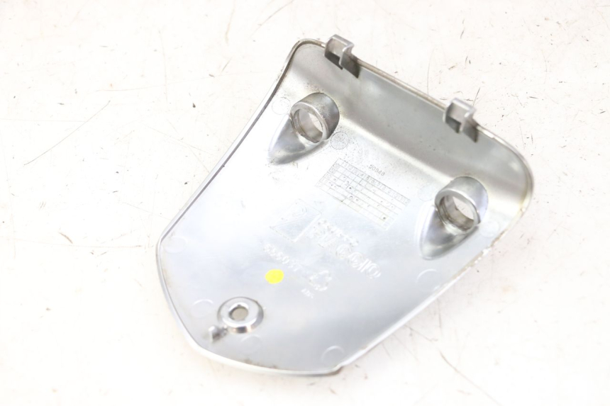 photo de TAPA MANILLAR PIAGGIO MP3 LT 300 (2010 - 2016) - Detalle de la pieza