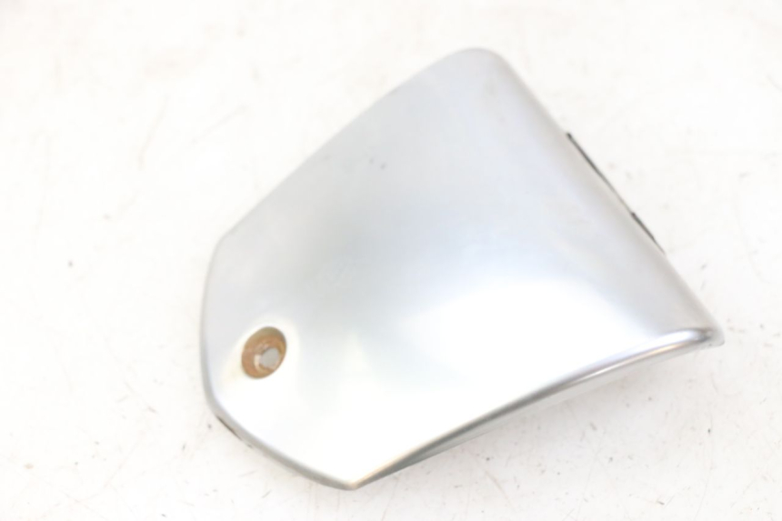 photo de CUBIERTA DEL MANILLAR PIAGGIO MP3 LT 400 (2007 - 2012) - Zoom estado de uso