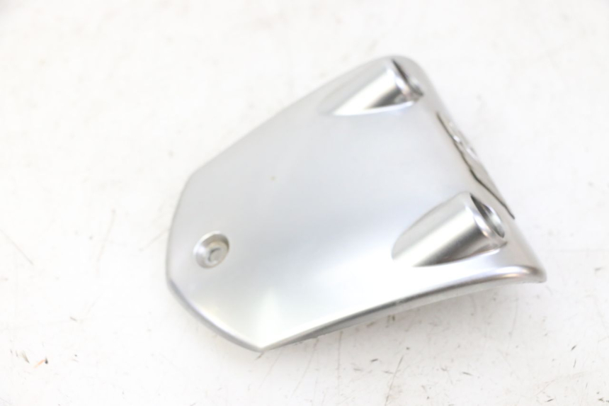 photo de CUBIERTA DEL MANILLAR PIAGGIO MP3 LT 300 (2010 - 2016) - Zoom estado de uso