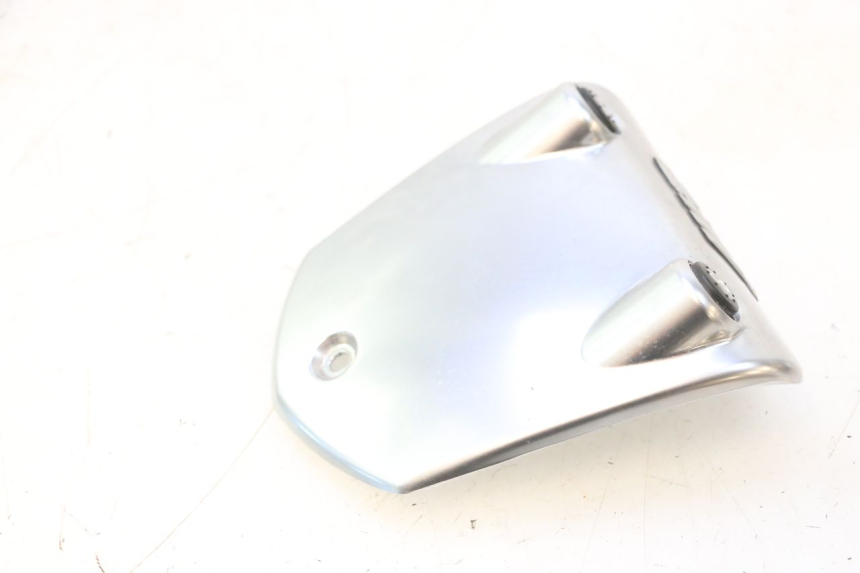 photo de CUBIERTA DEL MANILLAR PIAGGIO MP3 LT 400 (2007 - 2012) - Primer plano técnico