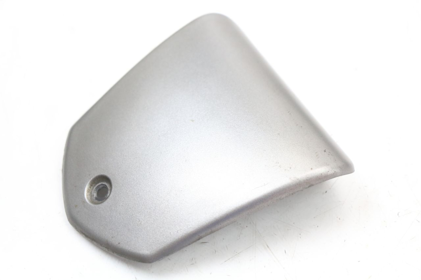 photo de TAPA MANILLAR PIAGGIO MP3 125 (2006 - 2014) - Detalle de la pieza