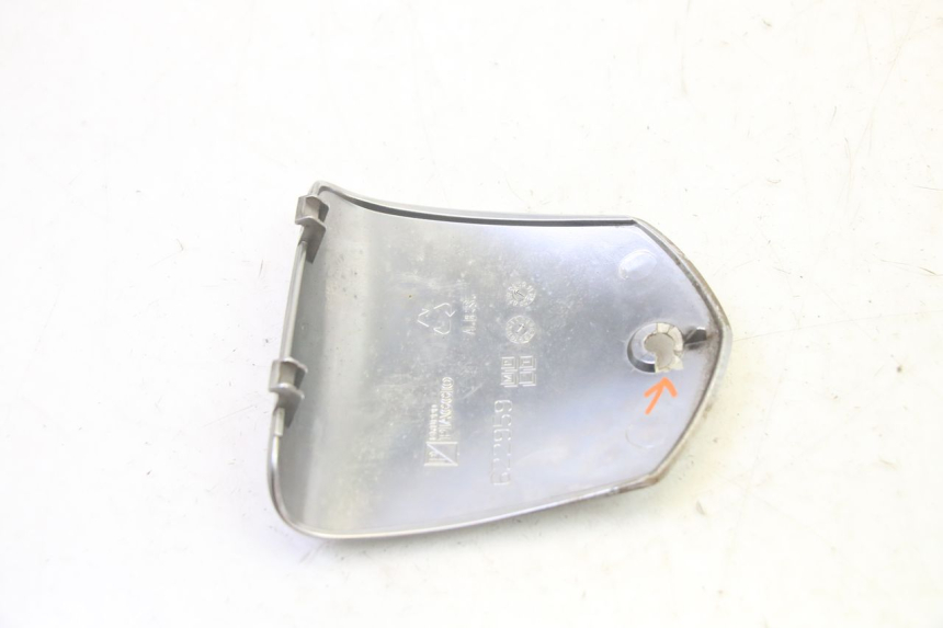 photo de TAPA MANILLAR PIAGGIO MP3 RL 250 (2006 - 2010) - Zoom estado de uso