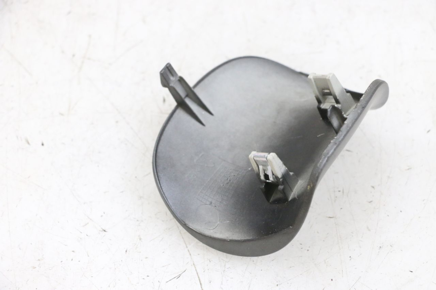 photo de TAPA MANILLAR PIAGGIO MP3 500 (2016 - 2018) - Detalle de la pieza