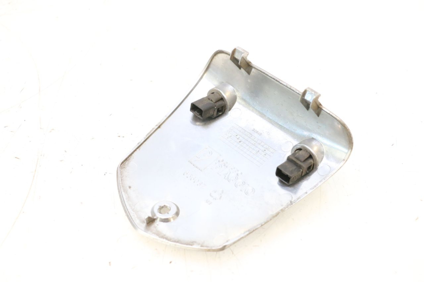photo de TAPA MANILLAR PIAGGIO MP3 RL 250 (2006 - 2010) - Zoom estado de uso