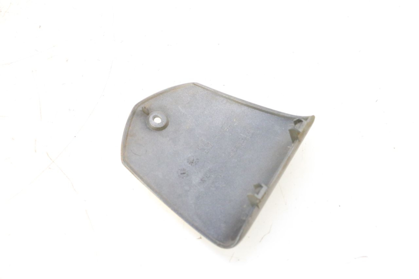 photo de TAPA MANILLAR PIAGGIO MP3 125 (2006 - 2014) - Otra perspectiva