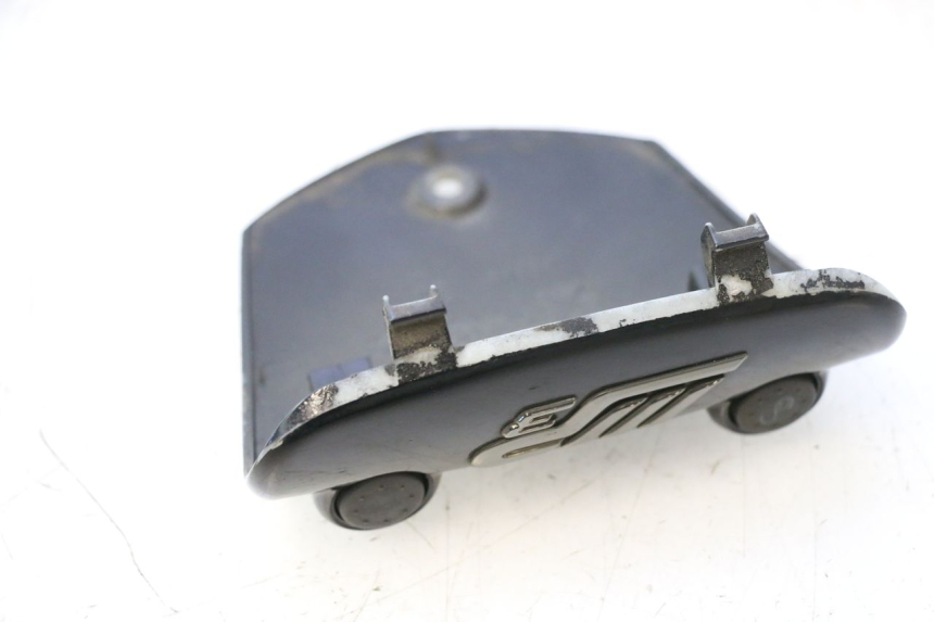 photo de CUBIERTA DEL MANILLAR PIAGGIO MP3 500 (2011 - 2015) - Detalle de la pieza