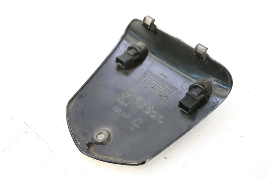 photo de CUBIERTA DEL MANILLAR PIAGGIO MP3 500 (2011 - 2015) - Otra perspectiva