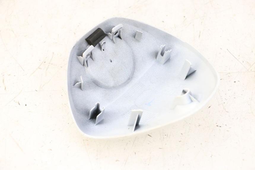 photo de TAPA MANILLAR YAMAHA NEO'S CORE 1 (2022 - 2026) - Zoom estado de uso