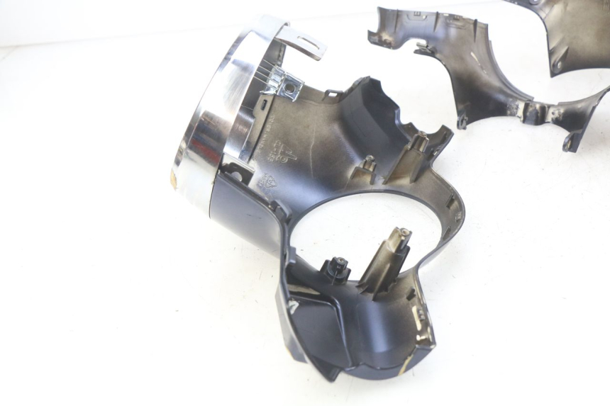 photo de CUBIERTA DEL MANILLAR JM MOTORS SC 4T 50 (2012 - 2017) - Enfoque en la estructura