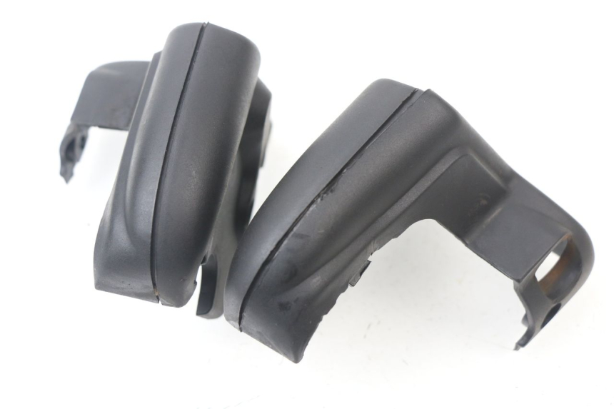 photo de TAPA MANILLAR APRILIA SCARABEO GT 125 (1999 - 2007) - Zoom estado de uso