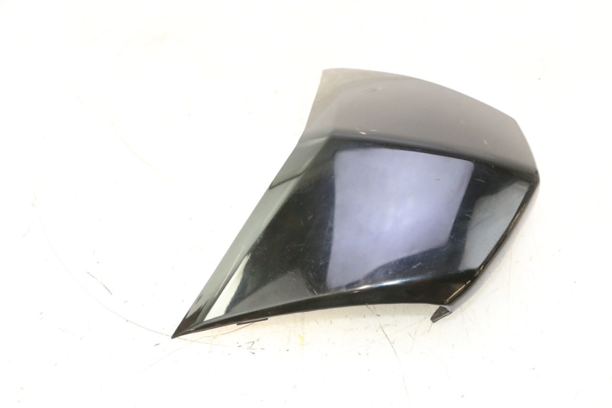 photo de TAPA MANILLAR FYM SCOOTERONE 125 (2006 - 2008) - Primer plano técnico