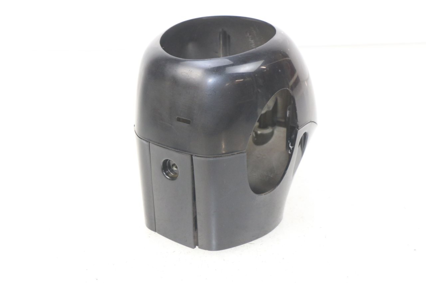 photo de TAPA MANILLAR KYMCO SENTO 50 (2008 - 2013) - Detalles de los puntos de fijación