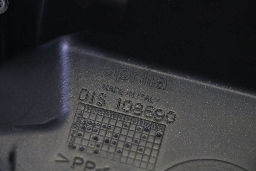 photo de TAPA MANILLAR APRILIA SR R 2T LC 50 (2018 - 2021) - Recambio usado revisado
