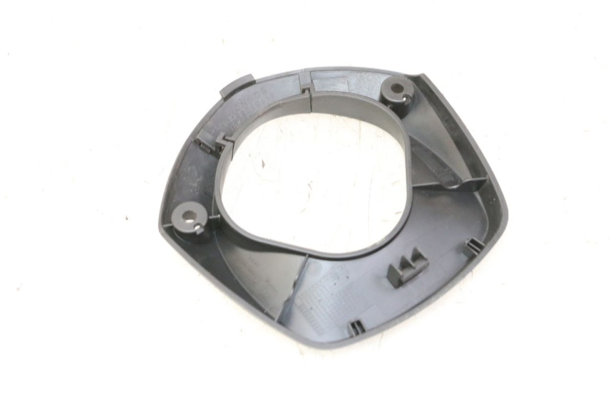 photo de TAPA MANILLAR PEUGEOT STREETZONE I NAKED 2T 50 (2018 - 2020) - Zoom estado de uso