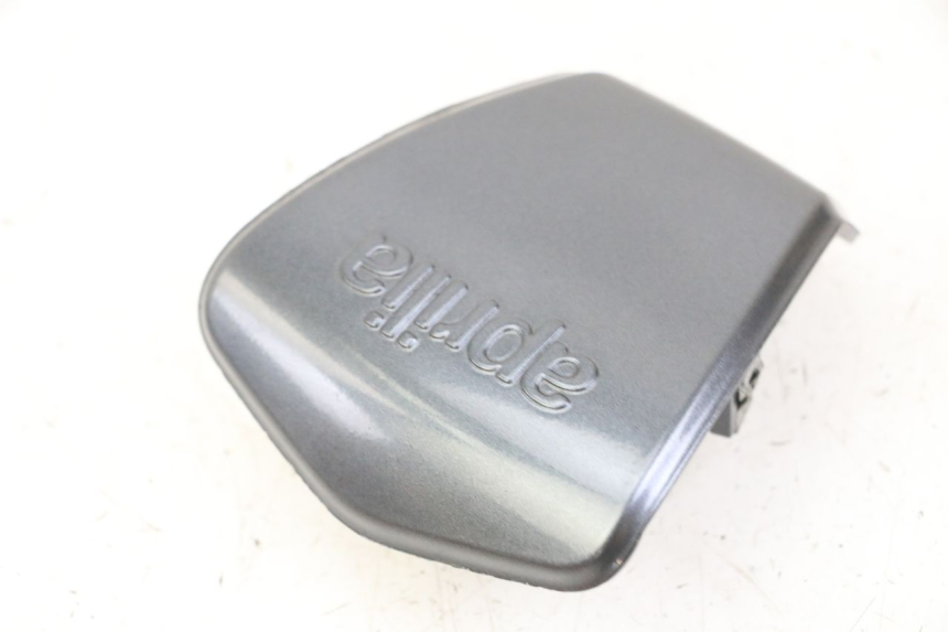 photo de CUBIERTA DEL MANILLAR APRILIA SXR 50 (2021 - 2023) - Zoom estado de uso