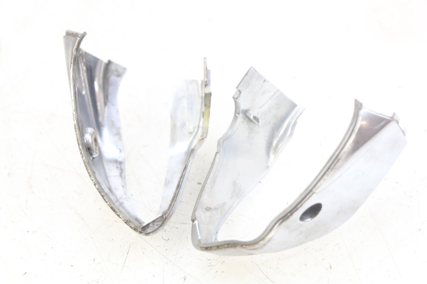 photo de CUBIERTA DEL MANILLAR PIAGGIO VESPA PRIMAVERA 2T 50 (2013 - 2018) - Detalle de la pieza