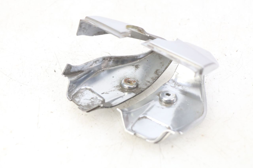 photo de CUBIERTA DEL MANILLAR PIAGGIO VESPA PRIMAVERA 2T 50 (2013 - 2018) - Otra perspectiva