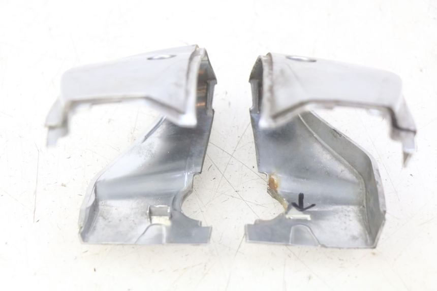 photo de CUBIERTA DEL MANILLAR PIAGGIO VESPA PRIMAVERA 2T 50 (2013 - 2018) - Vista general del producto