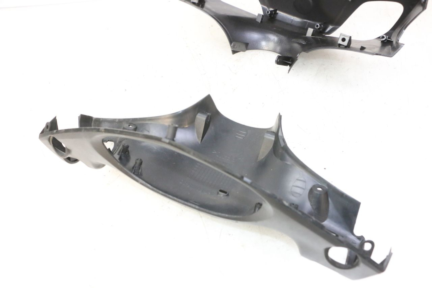 photo de TAPA MANILLAR MBK WAAP 125 (2008 - 2013) - Primer plano de alta resolución