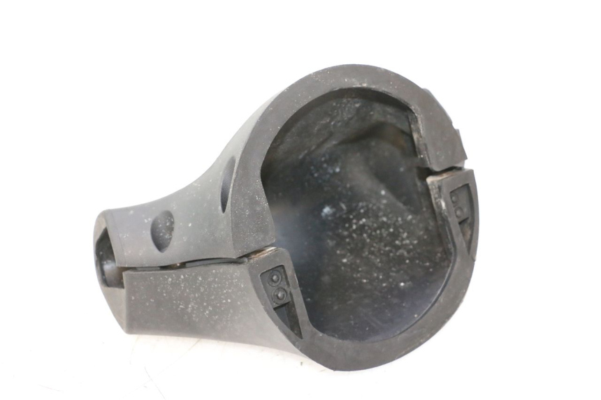 photo de TAPA MANILLAR YAMAHA WAVE RUNNER GP R 1200 (2000 - 2003) - Otra perspectiva