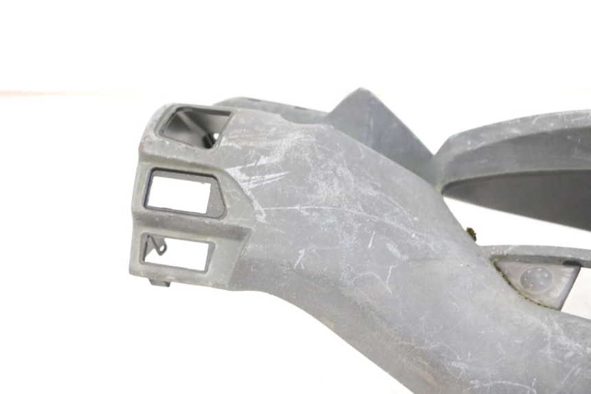 photo de CUBIERTA DEL MANILLAR YAMAHA XMAX X-MAX 125 (2006 - 2009) - Estado de la superficie y material