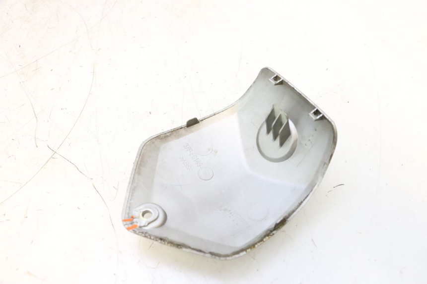 photo de CUBIERTA DEL MANILLAR YAMAHA X-MAX XMAX 125 (2010 - 2013) - Primer plano técnico