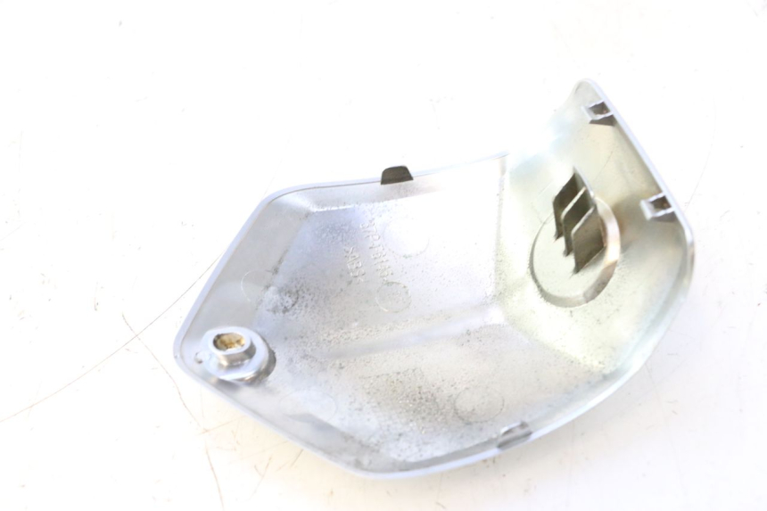 photo de CUBIERTA DEL MANILLAR YAMAHA X-MAX XMAX 125 (2010 - 2013) - Primer plano técnico