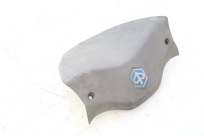 photo de TAPA MANILLAR PIAGGIO X8 STREET 125 (2006 - 2007) - Detalle de la pieza
