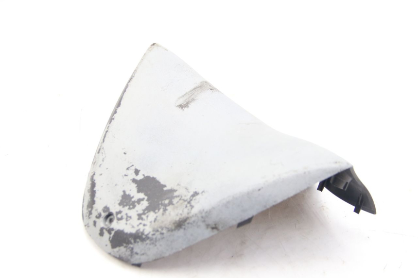 photo de CUBIERTA DEL MANILLAR PIAGGIO X8 125 (2004 - 2007) - Detalle de la pieza