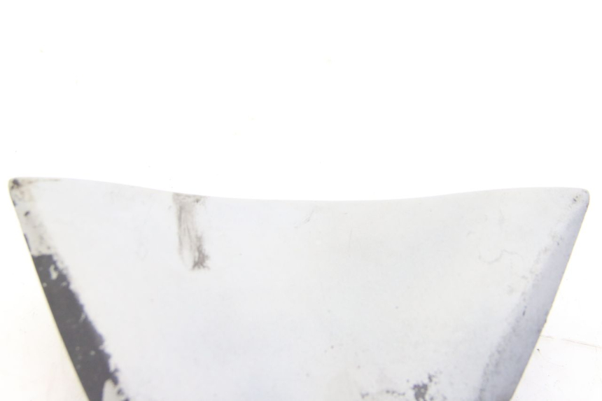 photo de CUBIERTA DEL MANILLAR PIAGGIO X8 125 (2004 - 2007) - Primer plano técnico