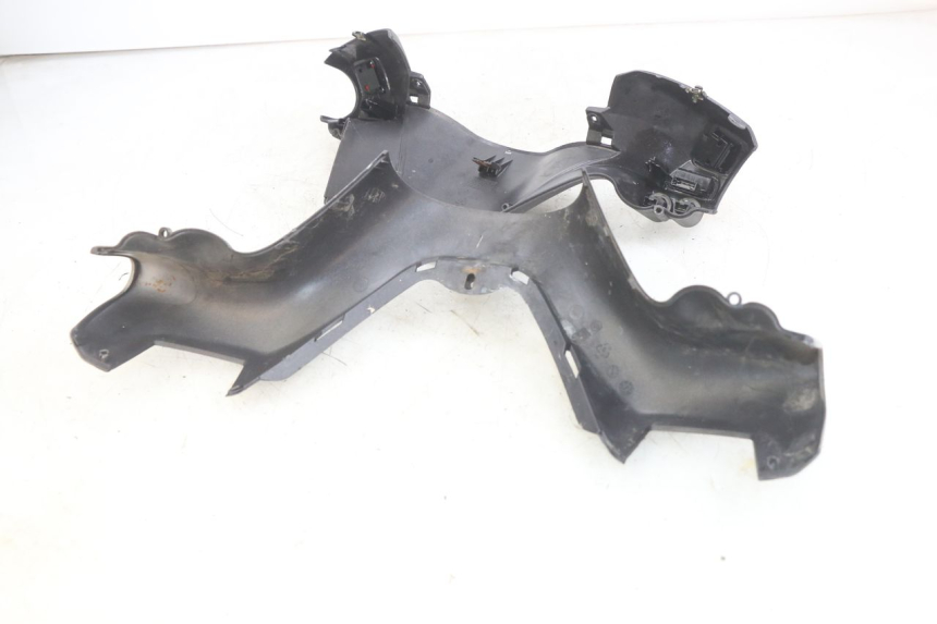 photo de CUBIERTA DEL MANILLAR PIAGGIO X9 EVOLUTION 125 (2003 - 2007) - Estado de la superficie y material