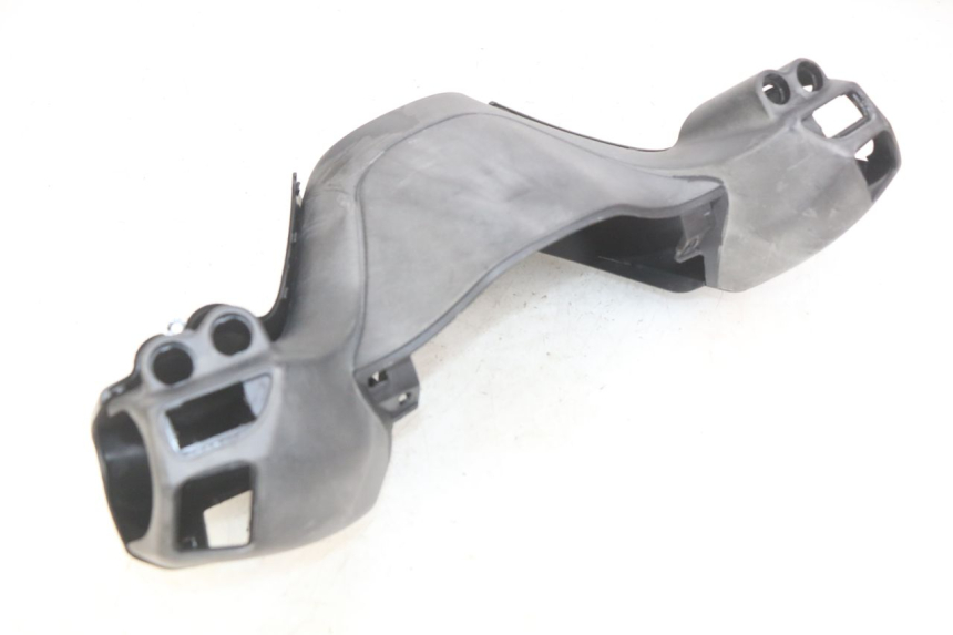 photo de CUBIERTA DEL MANILLAR PIAGGIO XEVO - X EVO 125 (2007 - 2017) - Primer plano técnico