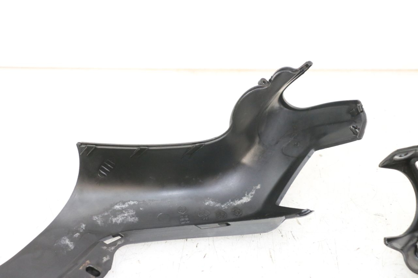 photo de CUBIERTA DEL MANILLAR PIAGGIO XEVO - X EVO 125 (2007 - 2017) - Otra vista del artículo