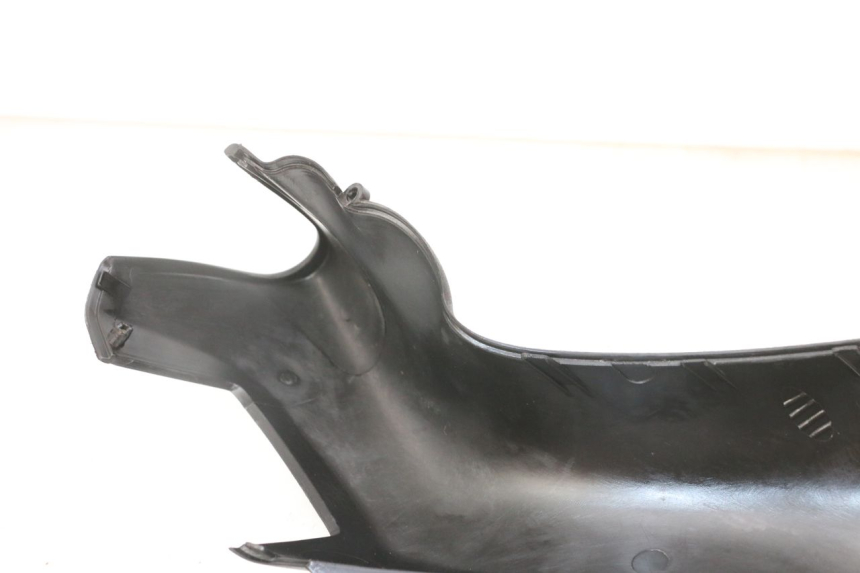 photo de CUBIERTA DEL MANILLAR PIAGGIO XEVO - X EVO 125 (2007 - 2017) - Características distintivas