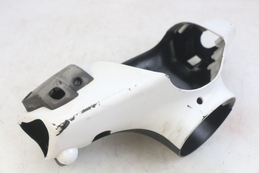 photo de CUBIERTA DEL MANILLAR PIAGGIO ZIP 2T 50 (2009 - 2019) - Detalle de la pieza