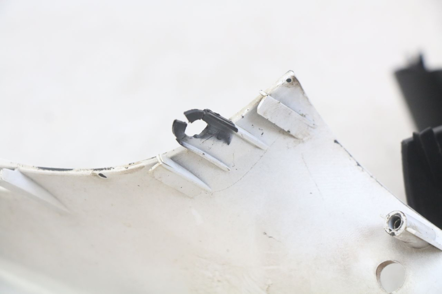 photo de CUBIERTA DEL MANILLAR PIAGGIO ZIP 2T 50 (2009 - 2019) - Inspección visual detallada