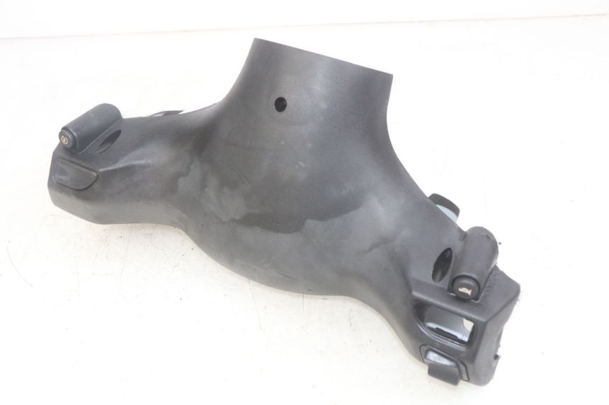 photo de CUBIERTA DEL MANILLAR PIAGGIO ZIP 2T 50 (2009 - 2019) - Otra perspectiva