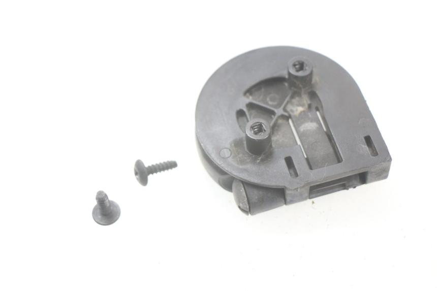 photo de GANCHO BOLSA PIAGGIO BEVERLY 125 (1998 - 2005) - Zoom estado de uso