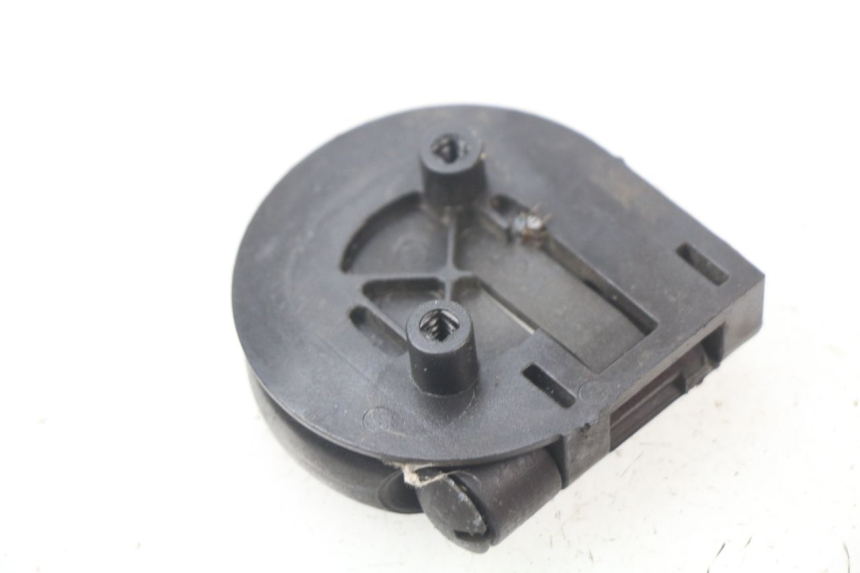 photo de GANCHO BOLSA PIAGGIO BEVERLY 125 (1998 - 2005) - Zoom estado de uso