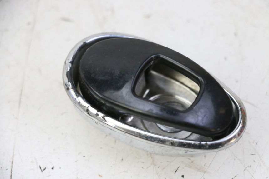 photo de GANCHO BOLSA MOTRON BREEZY 4T 50 (2021 - 2025) - Detalle de la pieza