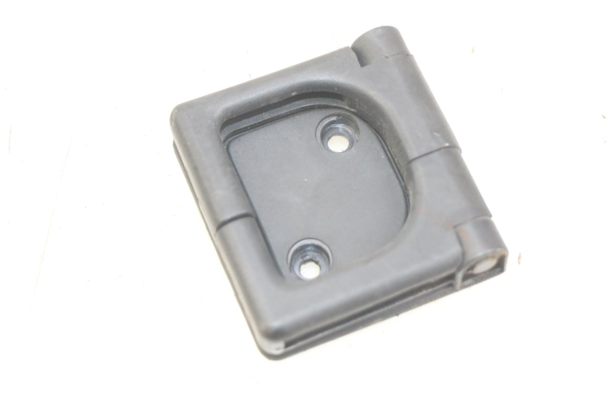 photo de GANCHO DE BOLSA PEUGEOT CITYSTAR 2T 50 (2018 - 2021) - Zoom estado de uso