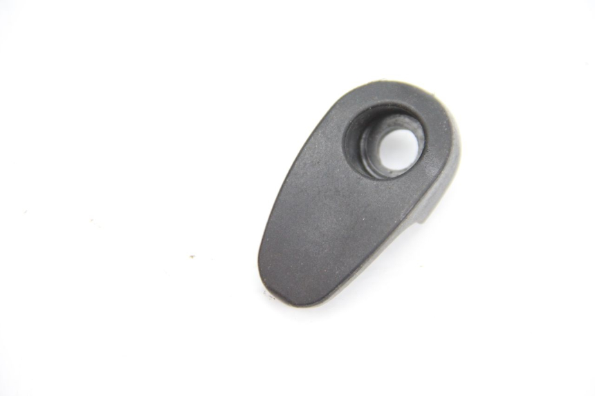 photo de GANCHO DE BOLSA SYM CROX 4T 50 (2016 - 2023) - Detalle de la pieza