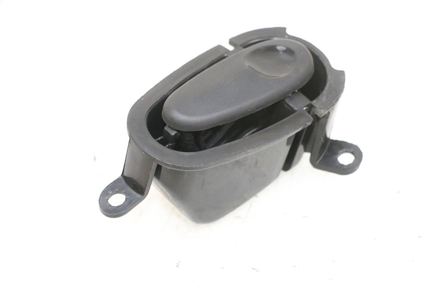 photo de GANCHO DE BOLSA PEUGEOT DJANGO 4T 50 (2014 - 2019) - Detalle de la pieza